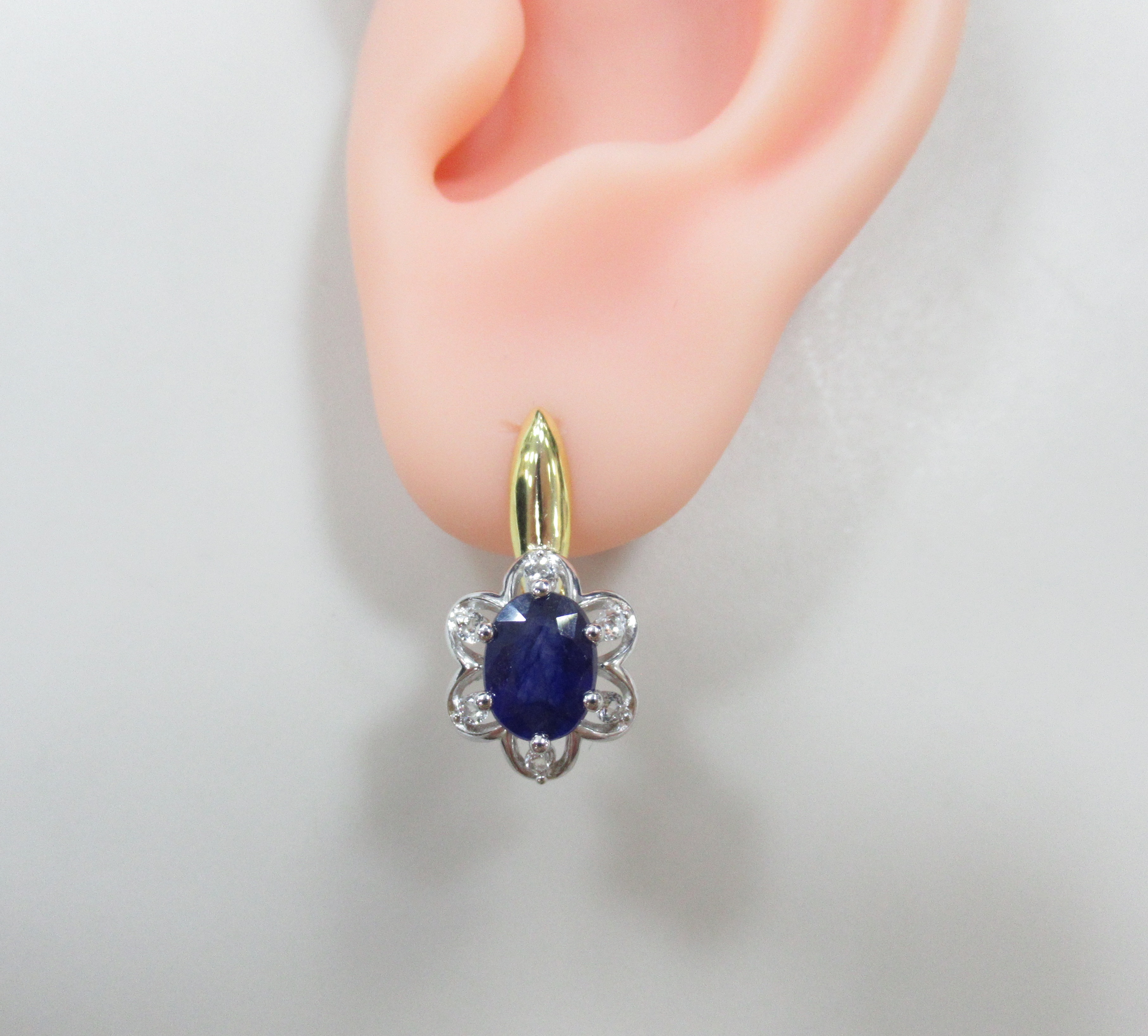 Серебряные серьги с сапфирами "Цветы"